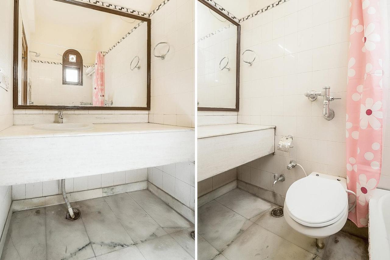 Oyo 14245 Amitabh Guest House New Delhi Buitenkant foto